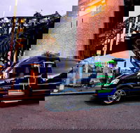 Private Group Sydney to Hunter Valley Limo Wine Tasting - Darwin Holiday