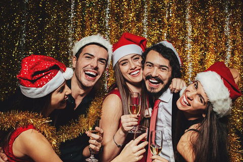 Dinner Christmas Party! Nov&Dec - Darwin Holiday 4