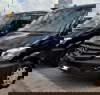 Premium Private Transfer FROM Sydney CBD/Downtown to Sydney Airport 1-11 people - Darwin Holiday