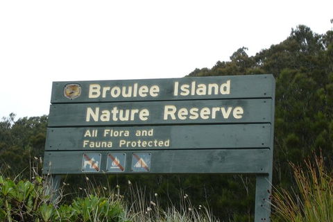 Broulee Island Nature Reserve: An Audio Tour Of This Tranquil Island Paradise - Darwin Holiday 1