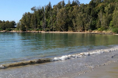Broulee Island Nature Reserve: An Audio Tour Of This Tranquil Island Paradise - Darwin Holiday 0
