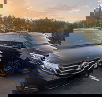 Luxury People Mover Transfer TO Sydney Airport  1 - 6 pax  - Darwin Holiday