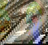 Newtown Walking Tour with historic Camperdown Cemetery - Darwin Holiday