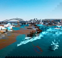 Hire Photographer Professional Photo Shoot - Sydney - Darwin Holiday