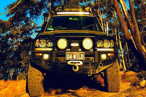 Jenolan Caves Blue Mountains And Kanangra Walls Look Out 4WD Day Tour - Darwin Holiday 4