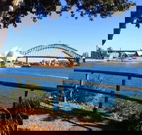 Half-Day Walking Tour in Sydney - Darwin Holiday
