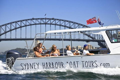 Sydney Icons, Bays & Beaches Boat Tour With 2 Guided Stops - Darwin Holiday 1