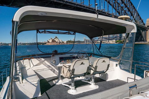 Private Vivid Sydney Harbour Cruise For Up To 20 Guests - Darwin Holiday 5