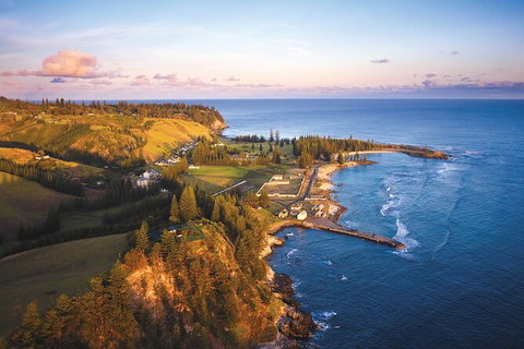 Norfolk Island Return Airport Transfers - Darwin Holiday 1