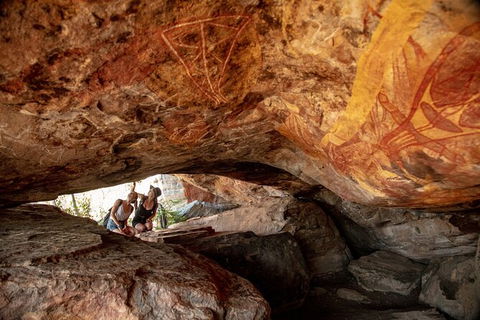 Arnhem Land Injalak Hill Full-Day Tour From Jabiru - Darwin Holiday 1