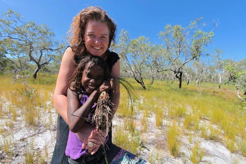 Gay-Wu Woman\'s 5 Day Yolngu Homeland Tour - Darwin Holiday 0