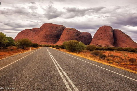 5-Hour Kata Tjuta Sunrise Tour From Ayers Rock With Breakfast - Darwin Holiday 4