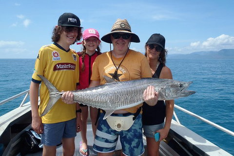 Out N About Sportfishing For Share And Private Charters On Reef And Estuary - Darwin Holiday 8