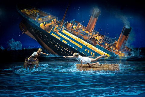 ArtVo Gold Coast - Queensland\'s First \'trick Art\' Gallery - Darwin Holiday 3