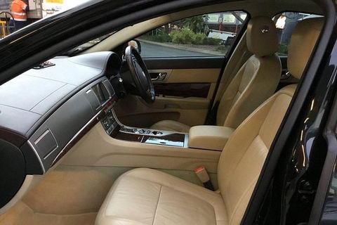 Jaguar Limousine Transfer Cairns Airport To City Or Return - Darwin Holiday 7