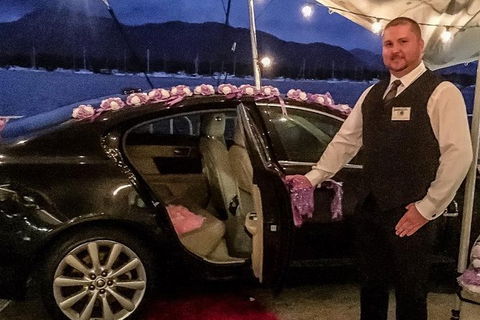 Jaguar Limousine Transfer Cairns Airport To City Or Return - Darwin Holiday 1