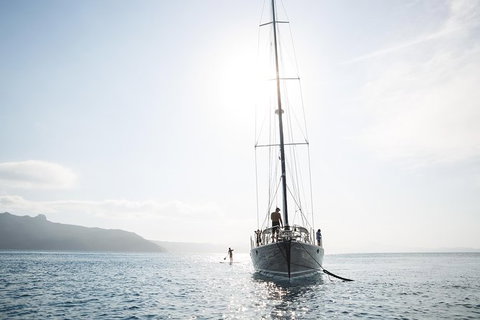 1-Night Whitsundays Private Charter Aboard Cruising Yacht Milady - Darwin Holiday 0