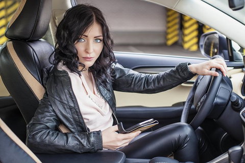 Brisbane Airport To And From Mooloolaba For Up-to 2 Ppl - Darwin Holiday 0