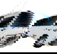 Corporate Bus Private Transfer Cairns Airport - Cairns City. - Darwin Holiday