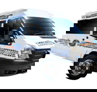 Premium Van Private Transfer Trinity Beach - Cairns Airport. 1-11 passengers - Darwin Holiday