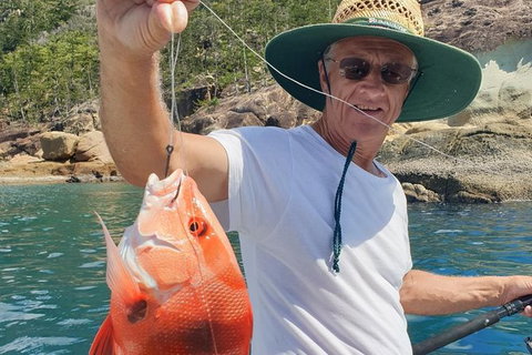 Full Day Fishing Charter Airlie Beach Whitsundays - Darwin Holiday 4