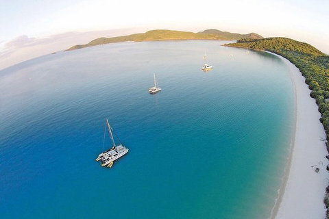 2Day 2Night Sail, Snorkel & SUP Adventure Whitsundays Double - Darwin Holiday 11
