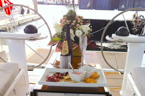 Sailing Curlew Escape On Moreton Bay - Darwin Holiday 1