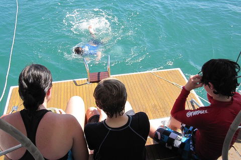 Sailing Curlew Escape On Moreton Bay - Darwin Holiday 12