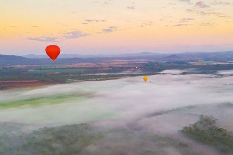Hot Air Ballooning Tour From Port Douglas - Darwin Holiday 5