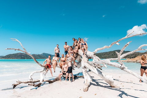 4 Day And 3 Night Whitsunday Maxi Sailing Adventure On Broomstick - Darwin Holiday 3