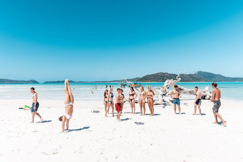 4 Day And 3 Night Whitsunday Maxi Sailing Adventure On Broomstick - Darwin Holiday 8