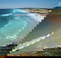 Full-Day Moreton Island 4x4 Sightseeing Tour - Darwin Holiday