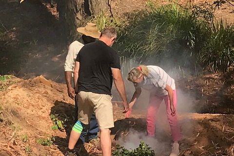 Half Day Aboriginal Rock Art Experience In Queensland - Darwin Holiday 6