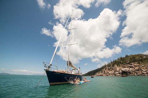 Helicopter And Magnetic Island Sailing - Darwin Holiday 0