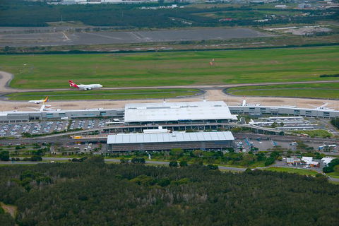 13 Seat Minibus | Brisbane Airport - Sunshine Coast Private Transfer - Darwin Holiday 4