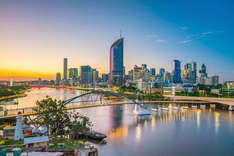 Brisbane Airport Transfers : Brisbane To Brisbane Airport BNE In Luxury Car - Darwin Holiday 6