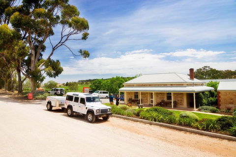Two Hands Wines \'Flagship Vineyard Experience\' - Darwin Holiday 0