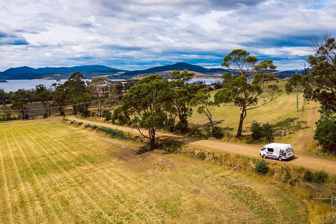 Tasmanian Wine Tour - Darwin Holiday 9