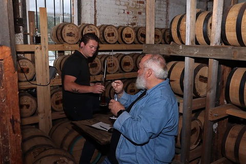 Premium Tour And Lunch Package For 2 - Darwin Holiday 1