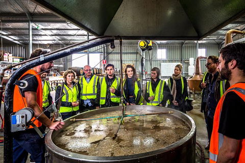 Tasmanian Whisky Distillery Tour - Darwin Holiday 3