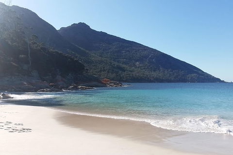 Wineglass Bay Beach Hike - Darwin Holiday 4