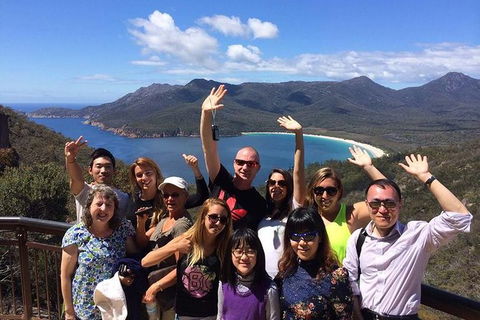 Wineglass Bay Beach Hike - Darwin Holiday 5