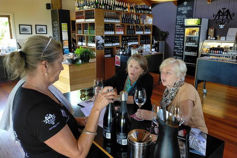 Tamar Valley Food And Wine Boutique Tours - Darwin Holiday 0