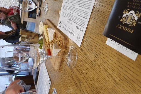 Lazy Sunday Hobart Local Guided Wine Tour: Coal River Valley & Derwernt Valley - Darwin Holiday 1