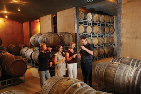 Lazy Sunday Hobart Local Guided Wine Tour: Coal River Valley & Derwernt Valley - Darwin Holiday 2