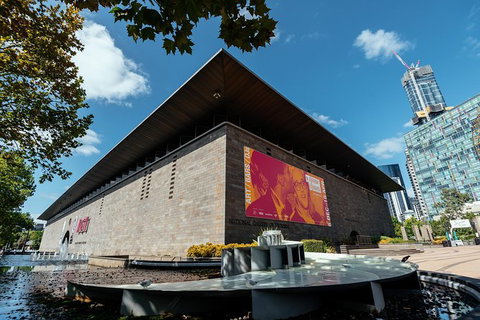 Withlocals 90 Minutes Kickstart: Covid-19 Regulated Melbourne Private Tour - Darwin Holiday 4