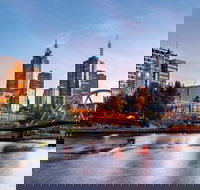 Melbourne Airport AVV to City Center to Airport - Private Transfer