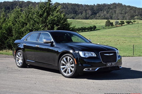 Carlton To Melbourne Airport Special Or The Other Way Around - Darwin Holiday 2