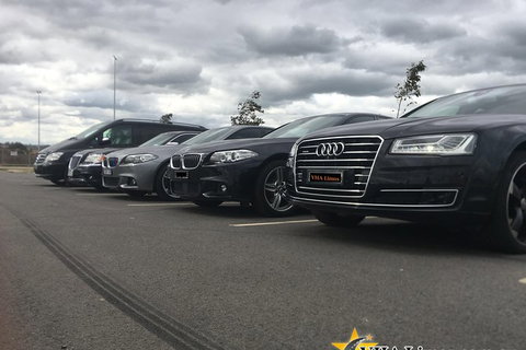 Carlton To Melbourne Airport Special Or The Other Way Around - Darwin Holiday 3