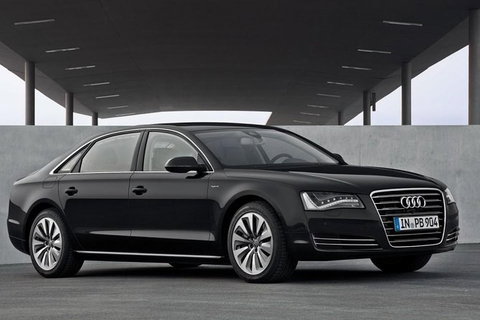 Carlton To Melbourne Airport Special Or The Other Way Around - Darwin Holiday 6